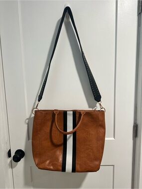 Social Threads x The Motherchic Exclusive Tote Bag
